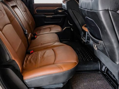 Used 2019 RAM 3500 Limited image 34