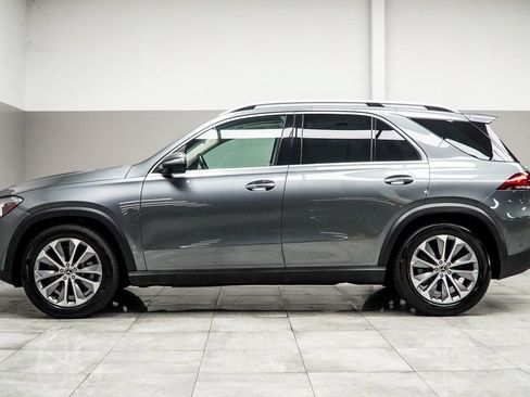 Used 2023 Mercedes-Benz GLE 450 4MATIC w/ Premium Package image 9