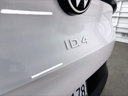 Used 2021 Volkswagen ID.4 Pro S RWD image 27