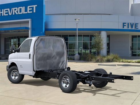 New 2025 Chevrolet Express 3500 w/ Power Convenience Package image 3