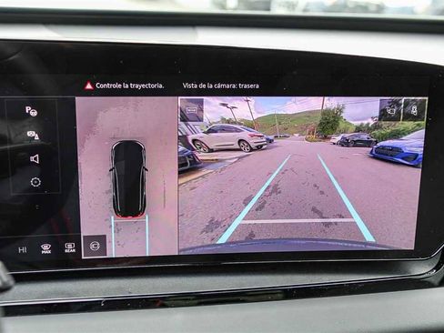 Used 2025 Audi Q6 e-tron Premium w/ Convenience Package image 22