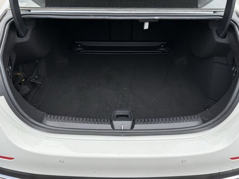 Used 2025 Mercedes-Benz E 350 E 350 image 36