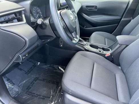 Used 2024 Toyota Corolla LE FWD image 13