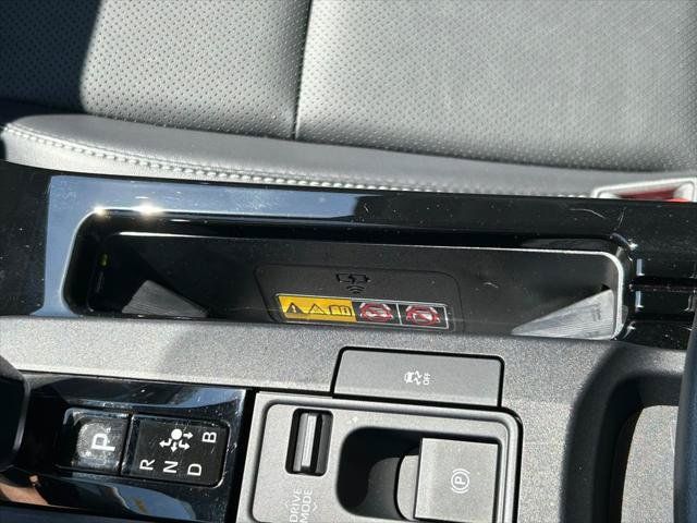 Certified 2026 Toyota Prius XLE FWD image 27