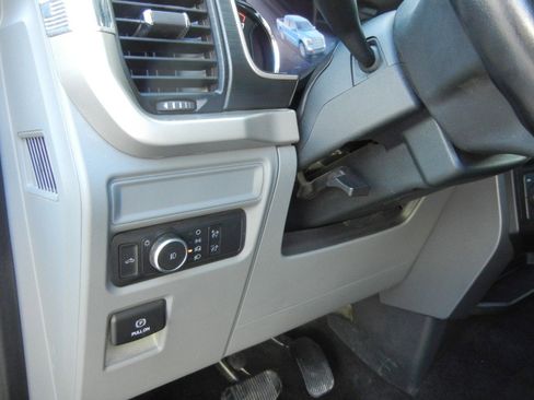 Used 2021 Ford F150 XLT w/ Equipment Group 301A Mid image 16