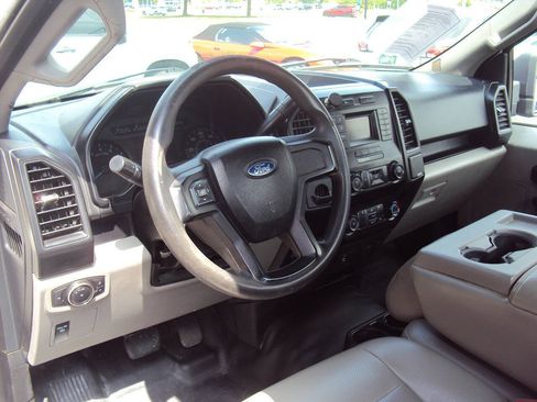 Used 2015 Ford F150 XL RWD image 7
