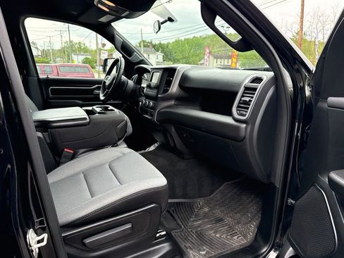 Used 2023 RAM 1500 Big Horn AWD/4WD image 16