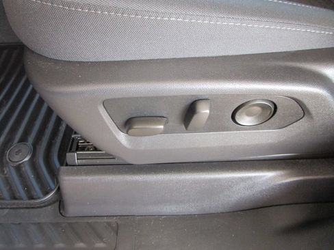 New 2026 Chevrolet Silverado 1500 Custom RWD image 32