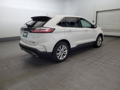 Used 2020 Ford Edge Titanium w/ Equipment Group 301A AWD/4WD image 10