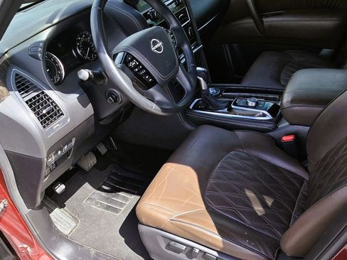 Used 2023 Nissan Armada Platinum w/ Captain's Chairs Package RWD image 18