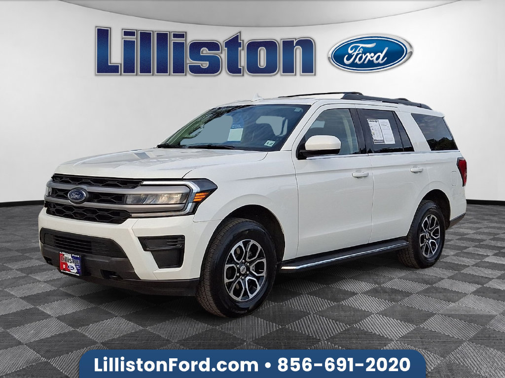 Certified 2022 Ford Expedition XLT AWD/4WD image 1