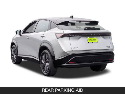 Used 2024 Nissan Ariya AWD image 7