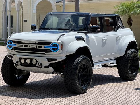 Used 2024 Ford Bronco Raptor AWD/4WD image 10