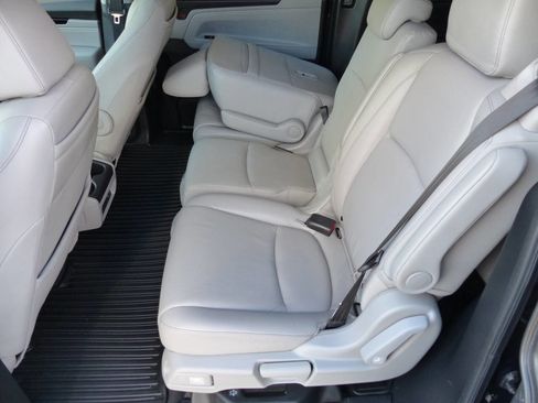 Used 2024 Honda Odyssey Touring image 21