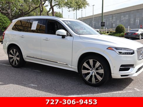 Used 2024 Volvo XC90 T8 Plus w/ Protection Package Premier AWD/4WD image 11