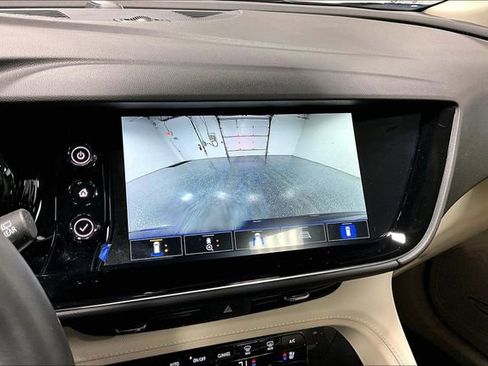 Used 2023 Buick Envision Avenir AWD/4WD image 16