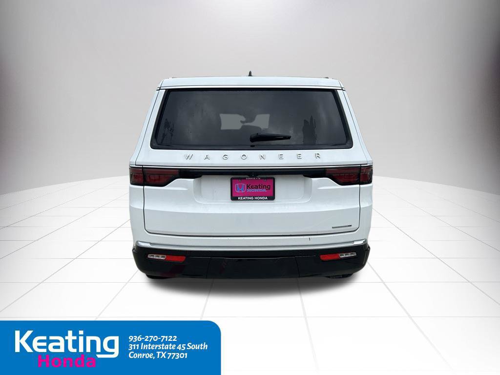 Used 2024 Jeep Wagoneer Series II w/ Flexible Seating Group RWD image 9