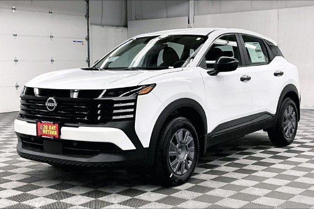 New 2027 Nissan Kicks S AWD/4WD image 2