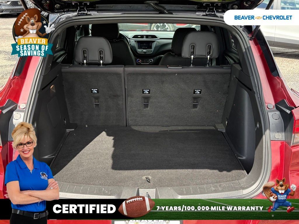 Used 2022 Chevrolet TrailBlazer RS FWD image 11