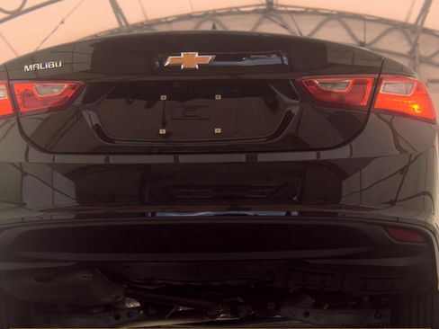 Used 2022 Chevrolet Malibu LS FWD image 6