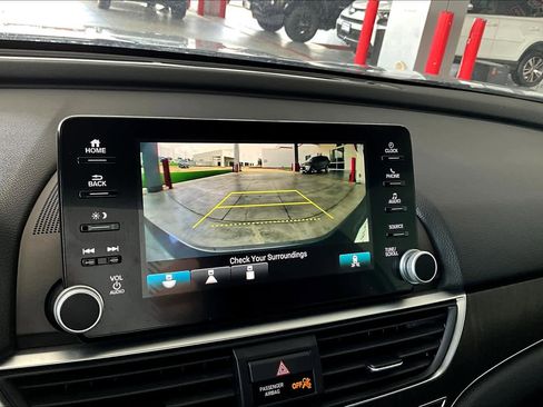 Used 2019 Honda Accord EX-L image 27