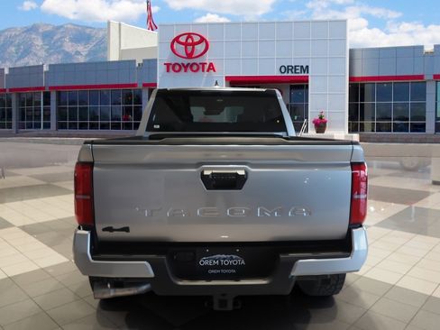 New 2025 Toyota Tacoma SR5 image 4