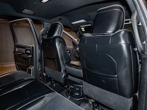 Used 2022 RAM 3500 Laramie w/ Night Edition image 25