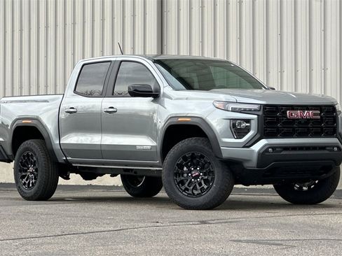 New 2026 GMC Canyon Elevation w/ Convenience Package image 2
