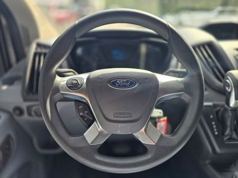 Used 2019 Ford Transit 350 XL RWD image 9