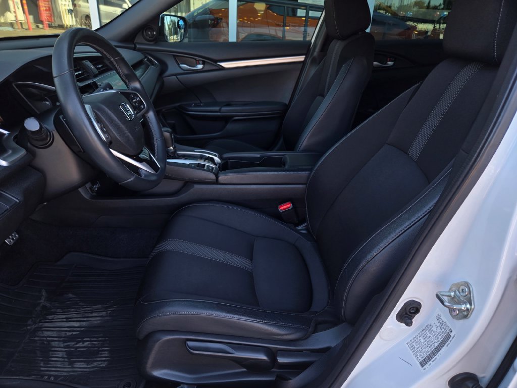 Used 2020 Honda Civic Sport image 18