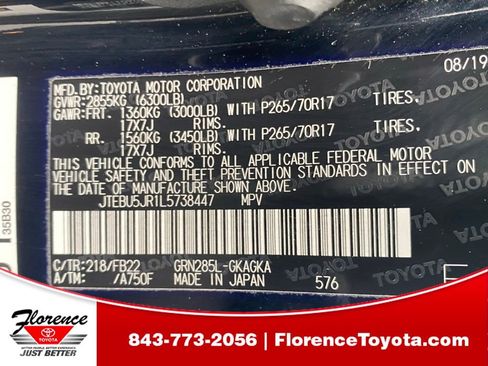 Used 2020 Toyota 4Runner SR5 AWD/4WD image 19