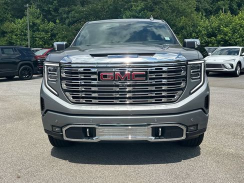 New 2026 GMC Sierra 1500 Denali w/ Denali Reserve Package AWD/4WD image 3