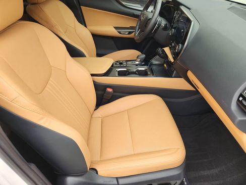 Used 2025 Lexus NX 350 AWD w/ Premium Package image 14