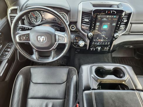 Used 2023 RAM 1500 Laramie image 10