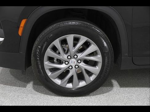 Used 2026 Buick Enclave Preferred AWD/4WD image 21