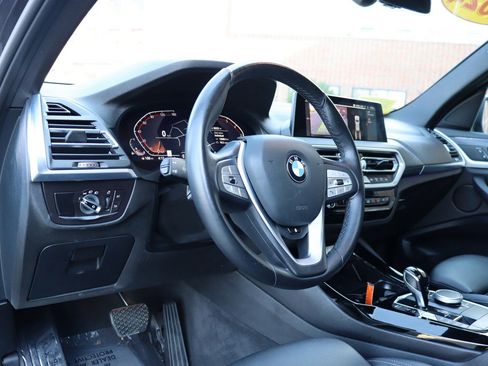 Used 2024 BMW X3 xDrive30i AWD/4WD image 11