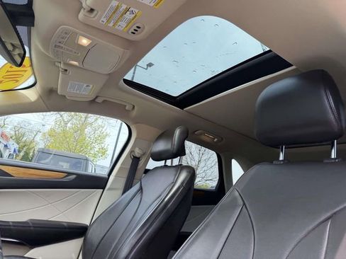 Used 2015 Lincoln MKC AWD w/ Equipment Group 102A Reserve image 10