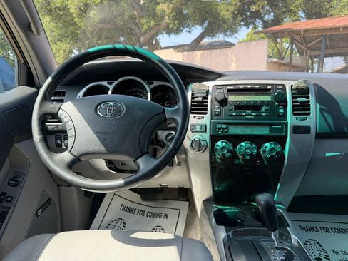 Used 2003 Toyota 4Runner Limited image 19