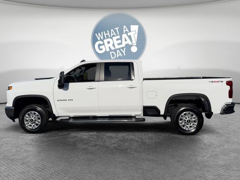 Certified 2025 Chevrolet Silverado 2500 LT w/ Convenience Package AWD/4WD image 7