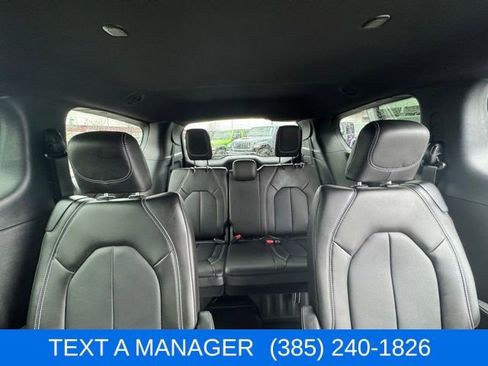 New 2026 Chrysler Voyager LX image 22