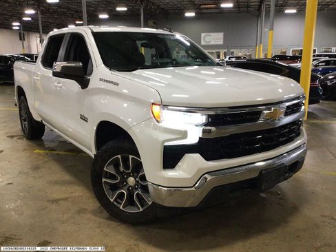 Used 2022 Chevrolet Silverado 1500 LT w/ Texas Edition Plus RWD image 4