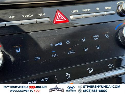 Used 2024 Hyundai Santa Fe SEL FWD image 33