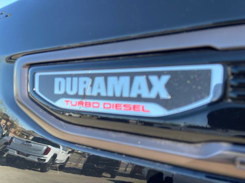 New 2026 GMC Sierra 1500 AT4X image 9