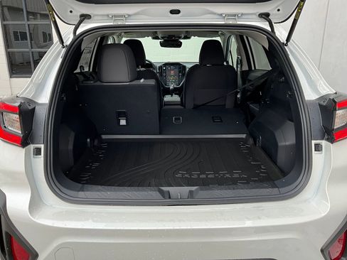 New 2026 Subaru Crosstrek 2.0i Premium w/ Crosstrek Mirror Package AWD/4WD image 23