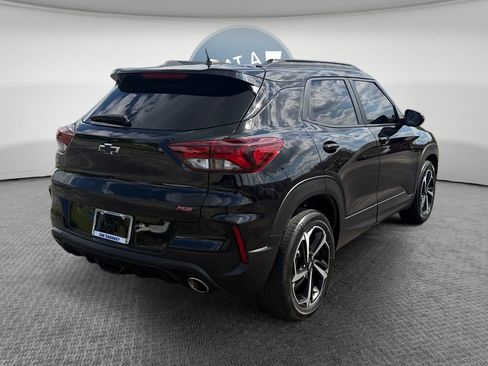 Certified 2023 Chevrolet TrailBlazer RS w/ Convenience Package FWD image 3