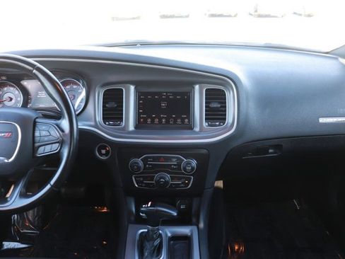 Used 2022 Dodge Charger SXT image 14
