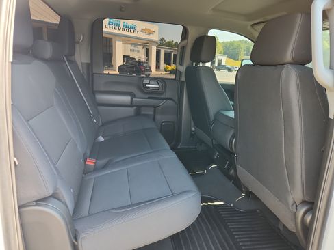 Used 2025 Chevrolet Silverado 2500 W/T AWD/4WD image 28