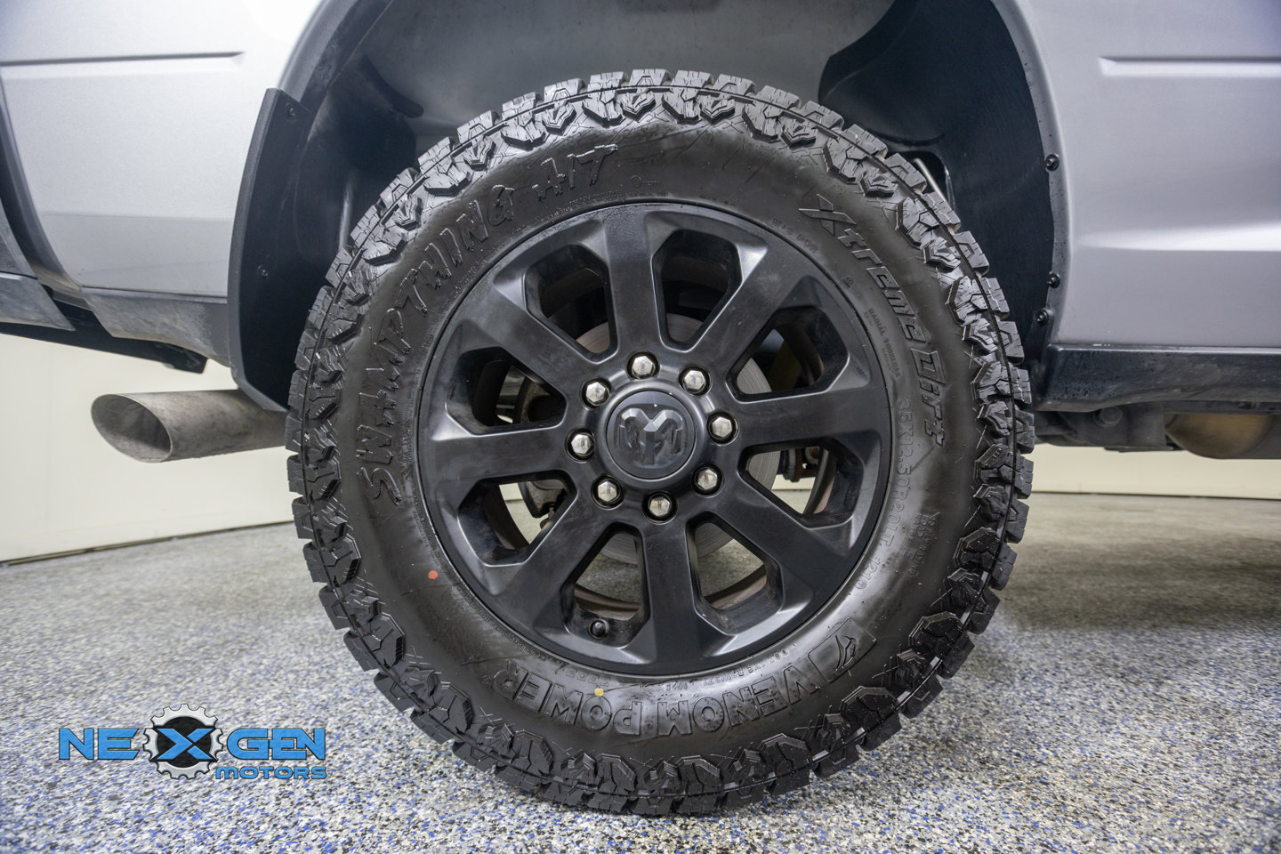 Used 2024 RAM 2500 Big Horn w/ Night Edition AWD/4WD image 46