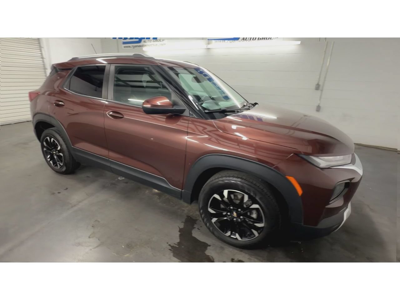 Certified 2022 Chevrolet TrailBlazer LT w/ Premium Seating Package FWD image 2