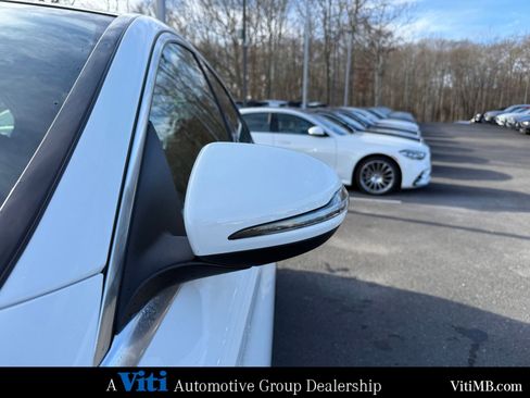 Certified 2021 Mercedes-Benz C 300 4MATIC Sedan image 11